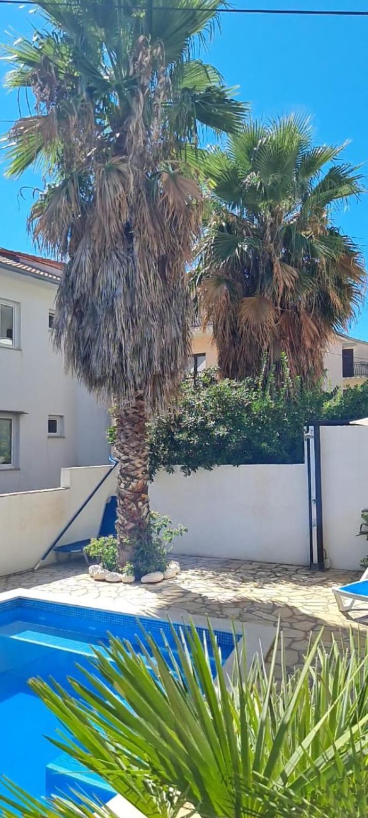 Apartments Priko Stari Grad  Exterior photo