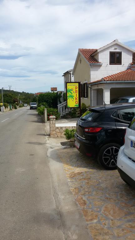Apartments Priko Stari Grad  Exterior photo